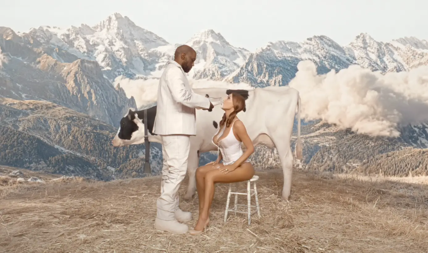 The music video, of course, leaves little to the imagination (Instagram/@biancacensori)