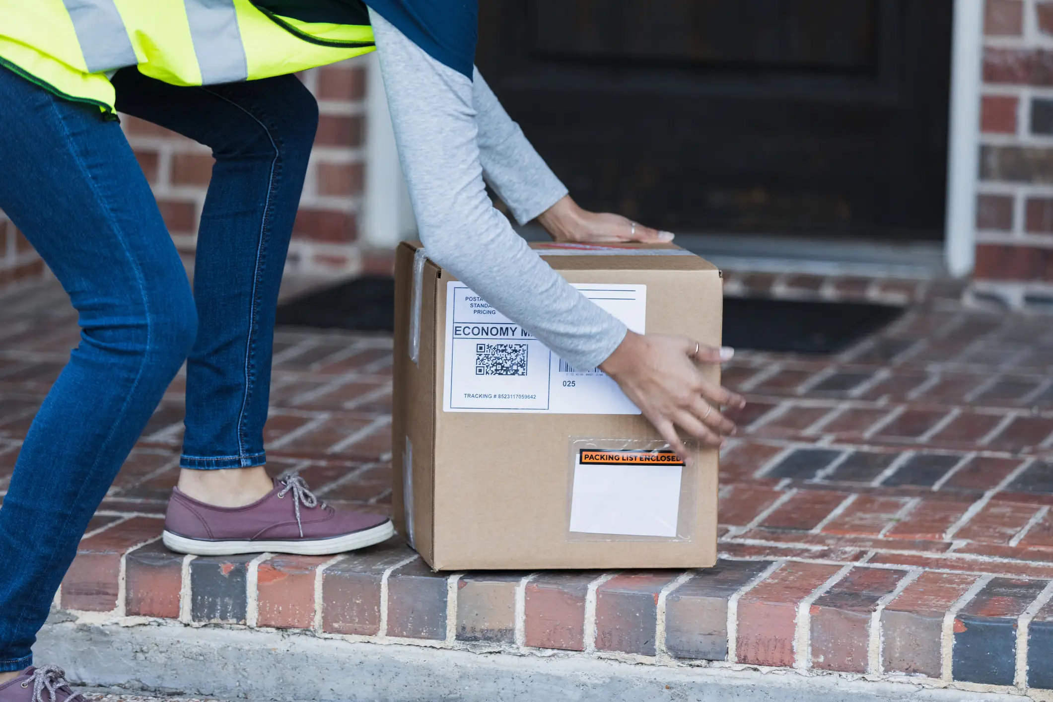Deliveries to your front door could cost more or take longer, experts argue (Getty Images)