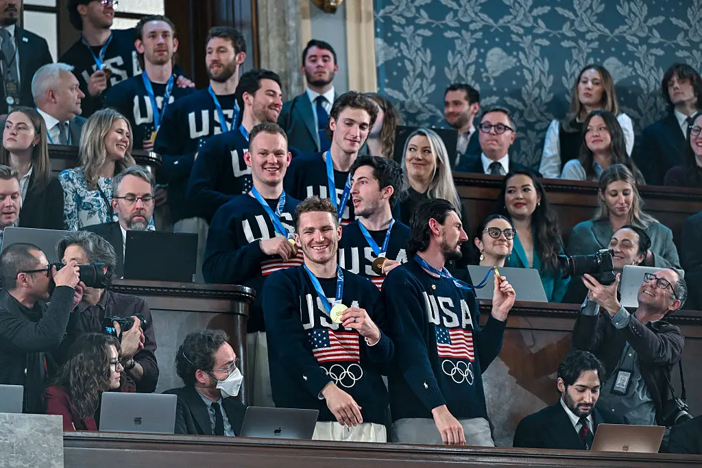 The U.S. Olympic men's ice hockey team arrives for U.S. President Donald Trump's State of the Union address (Kenny Holston/ Getty Images)