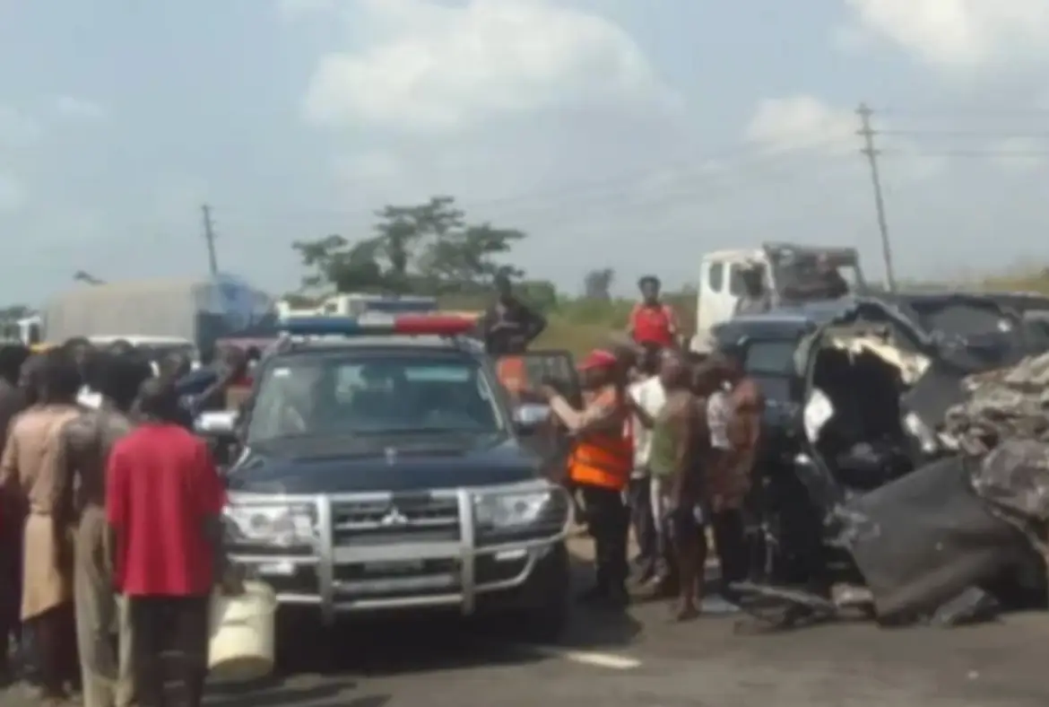The crash took place on Nigeria's Lagos-Ibadan Expressway (Federal Road Safety Corps)