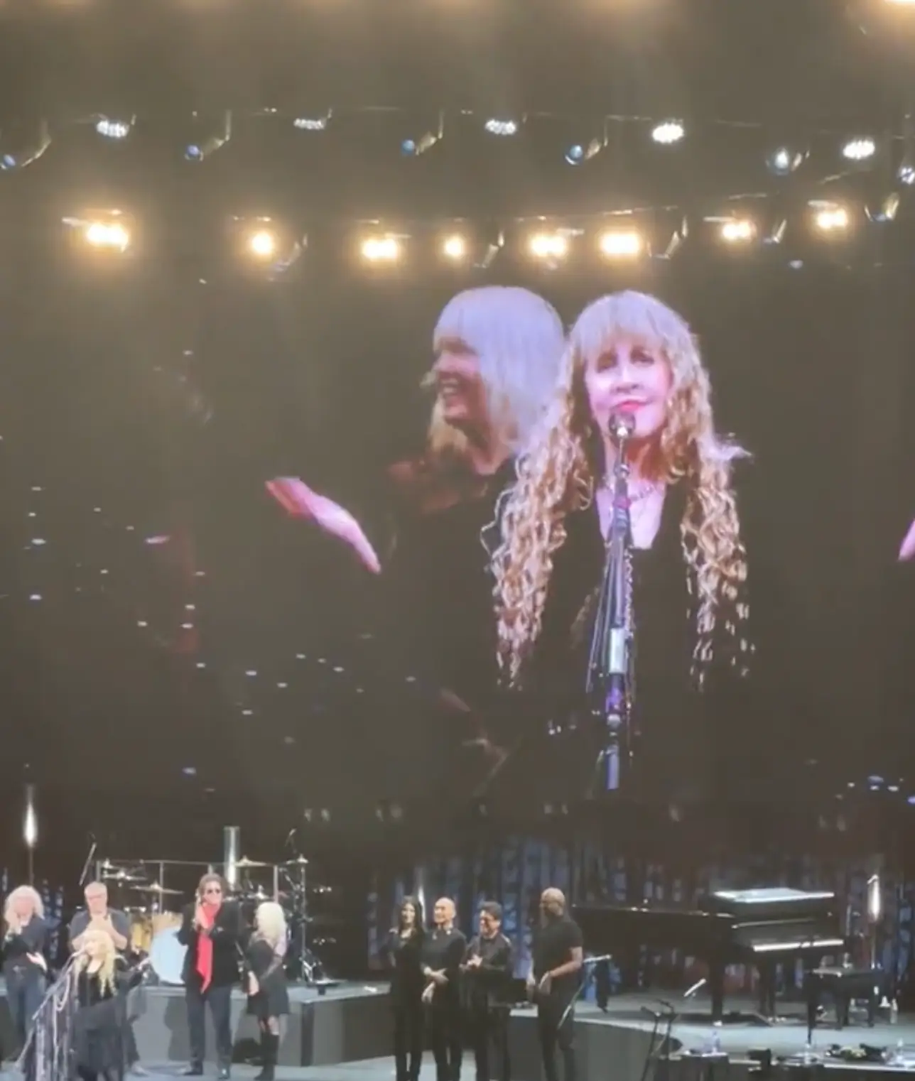 Nicks told fans she and McVie 'never an argument in our entire 47 years'.