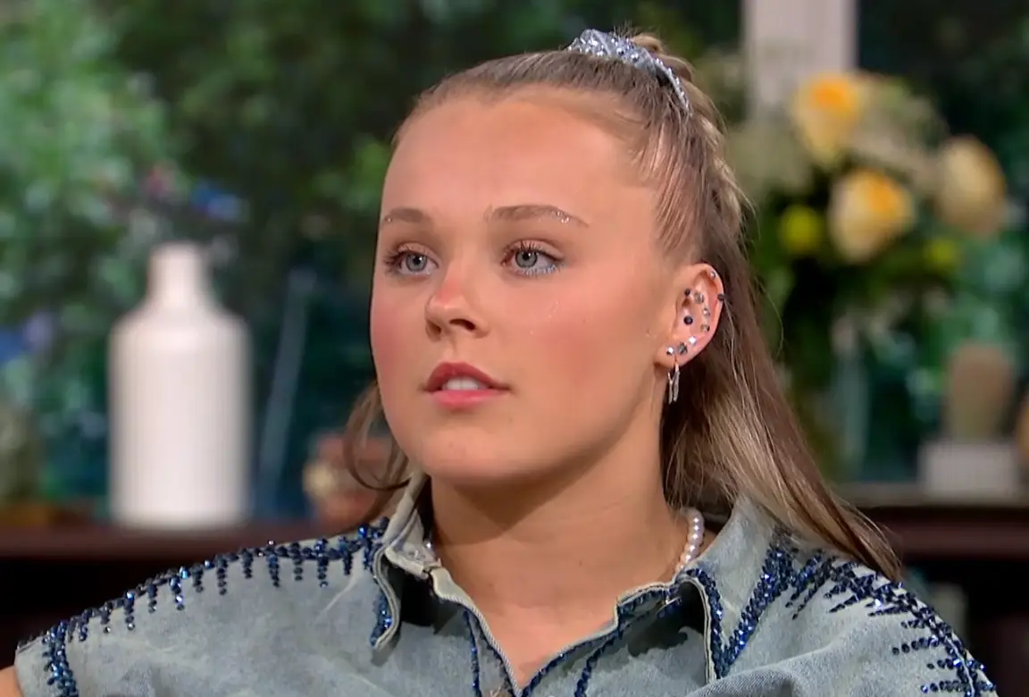 Siwa realized she was 'not happy' (ITV)