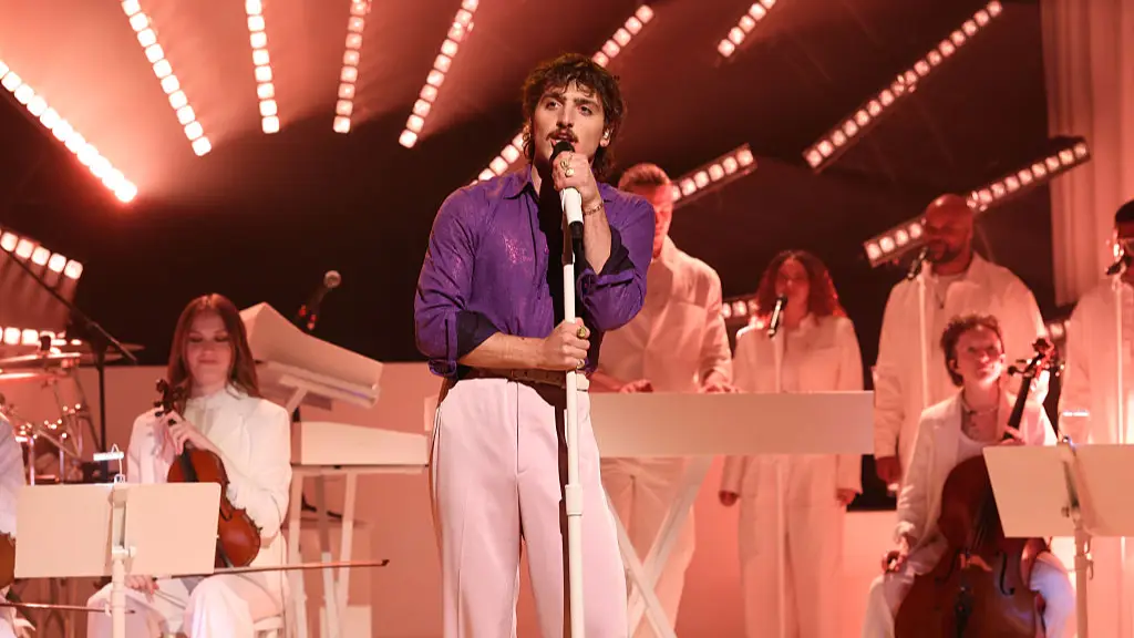 Best Benson Boone seats revealed as tour tickets go on sale sooner than you think 