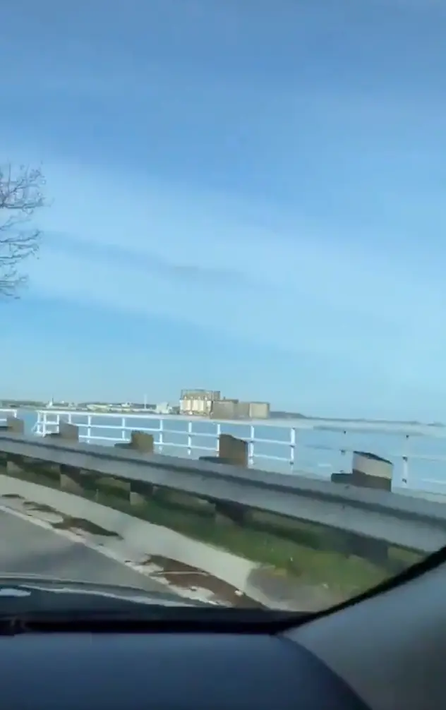 The optical illusion that caused the trippy effect is known as the 'moon illusion' and occurs because our brains interpret the size of an object based on its surroundings.