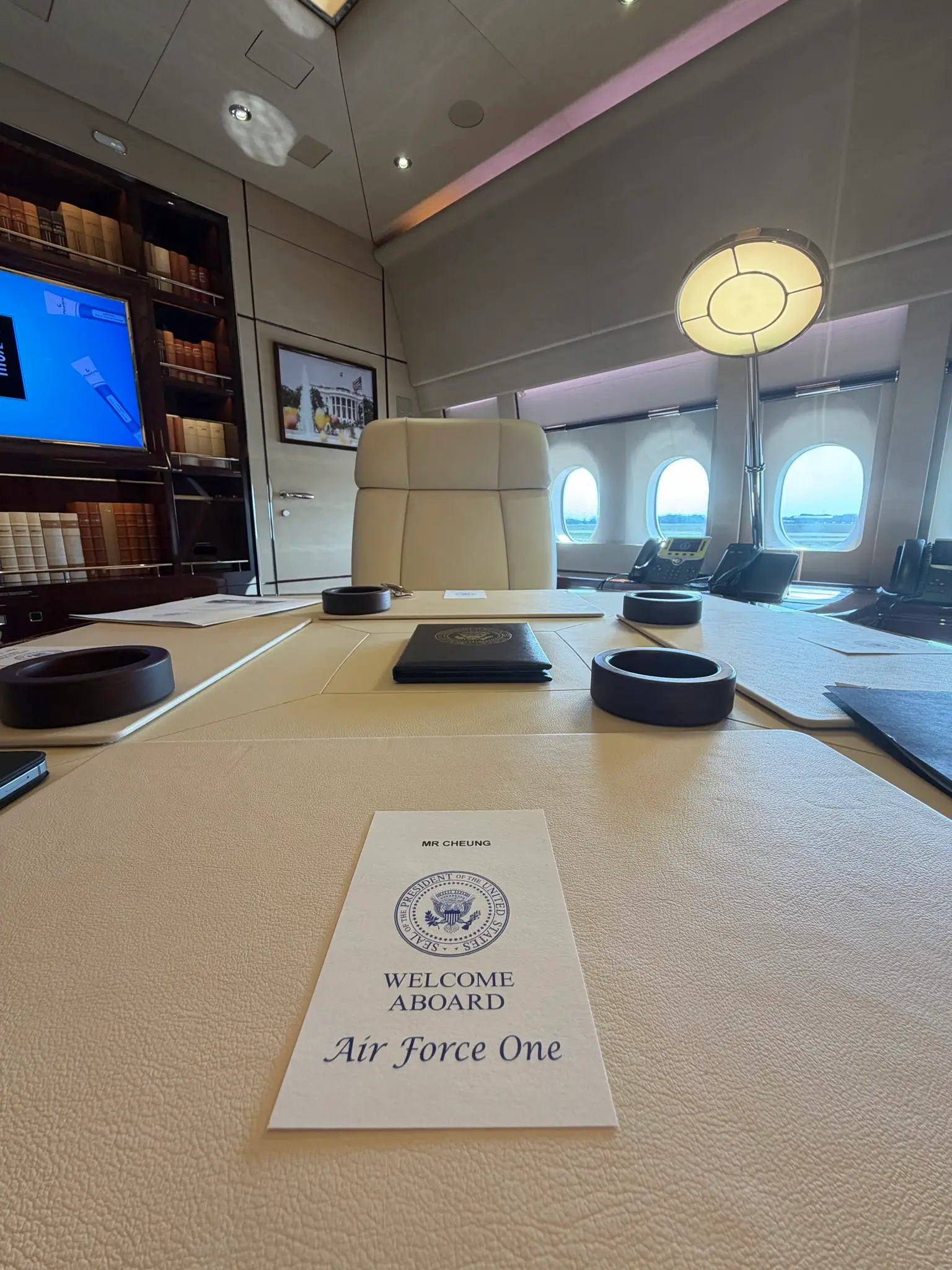An image shared by White House director of communications Steve Cheung (X/@StevenCheung47)