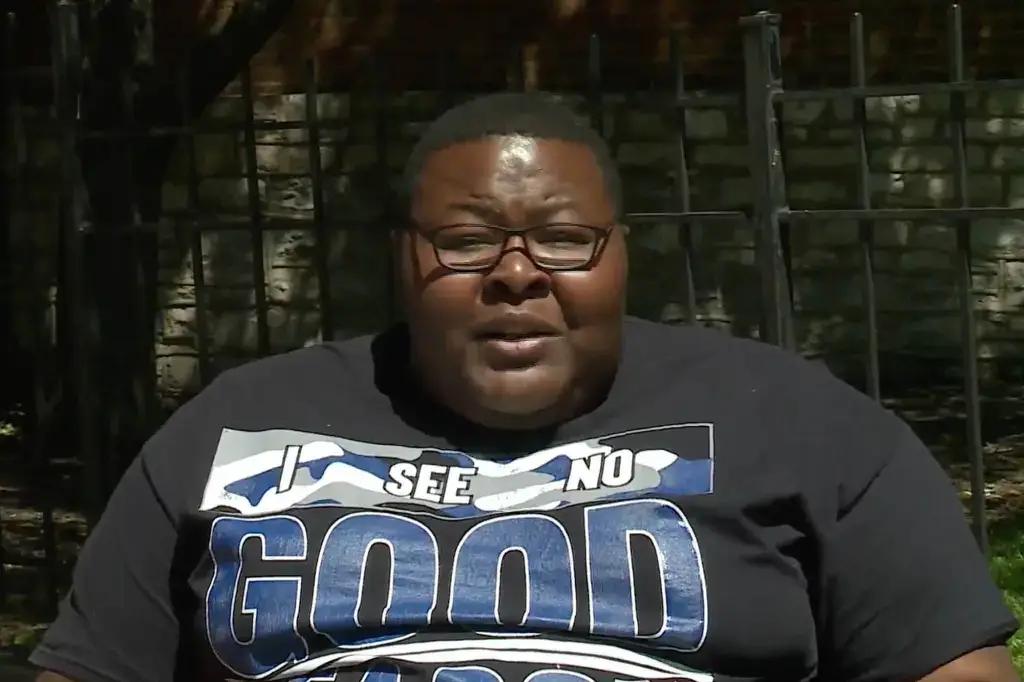 Williams claims American Airlines refuse to reimburse him.