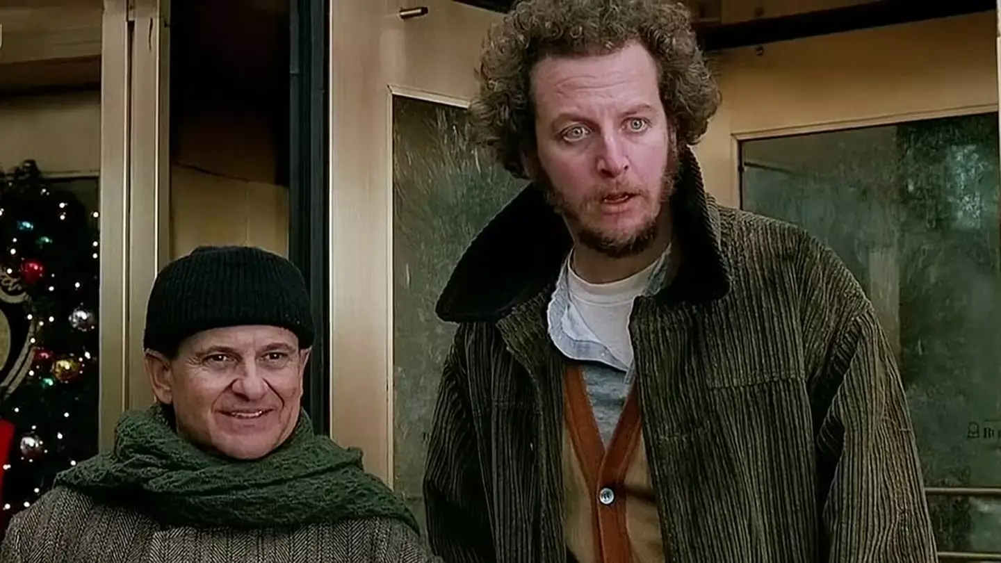 Who doesn't love these burglars (20th Century Fox)
