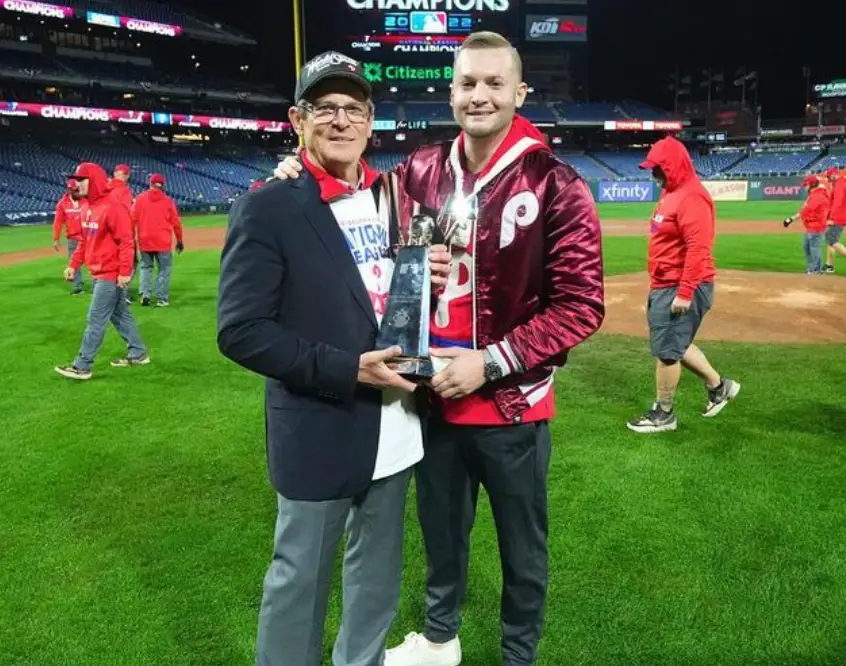 John Powers Middleton seen with his billionaire dad (@johnpowersmiddleton/Instagram)