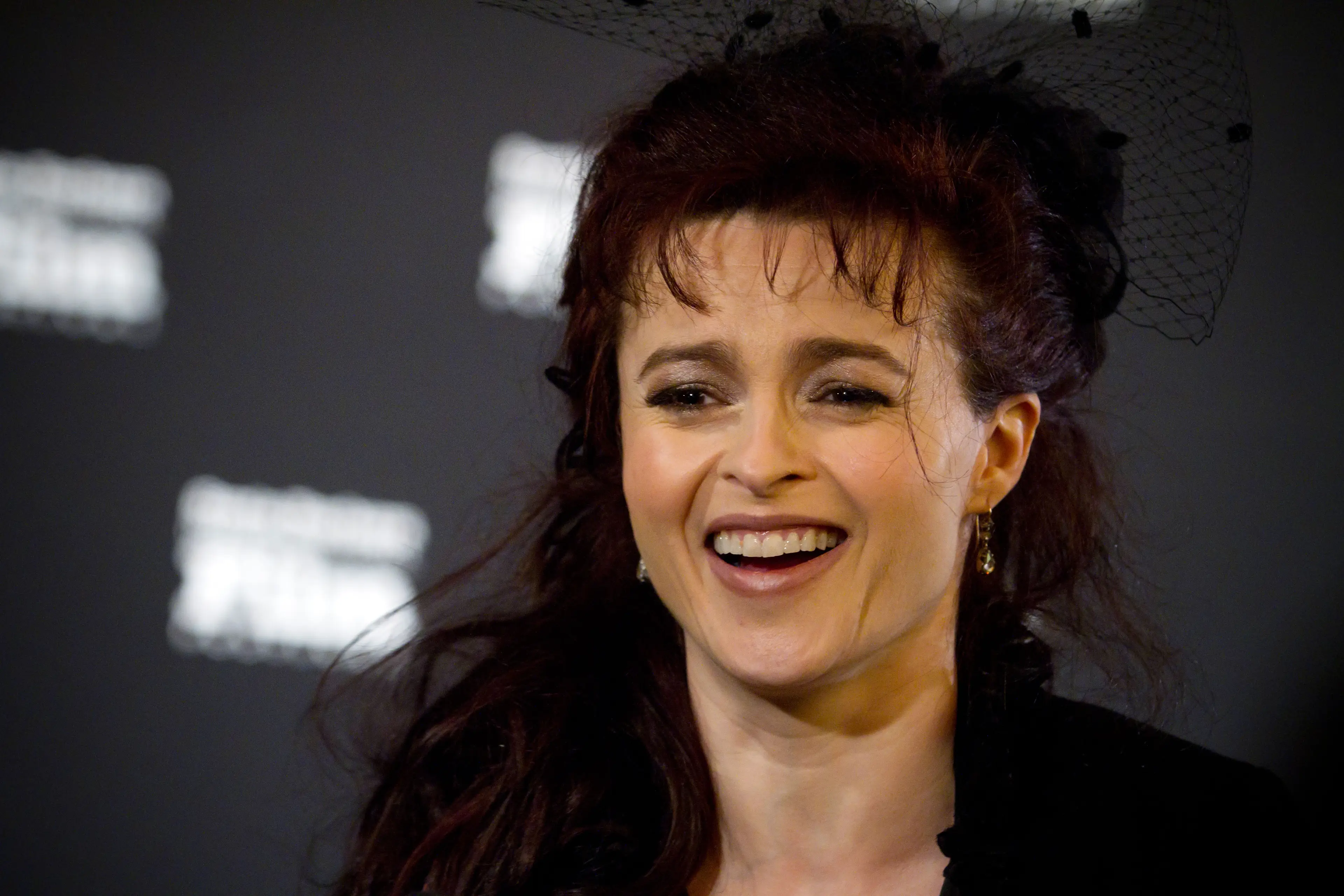 Bonham Carter doesn't think other Harry Potter stars should be speaking publicly about Rowling.