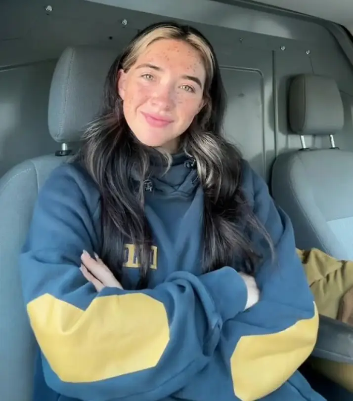 After finishing her pre-med degree, Lexi Abreu took an unexpected career path by becoming an electrician (TikTok/@lexi_abreu)