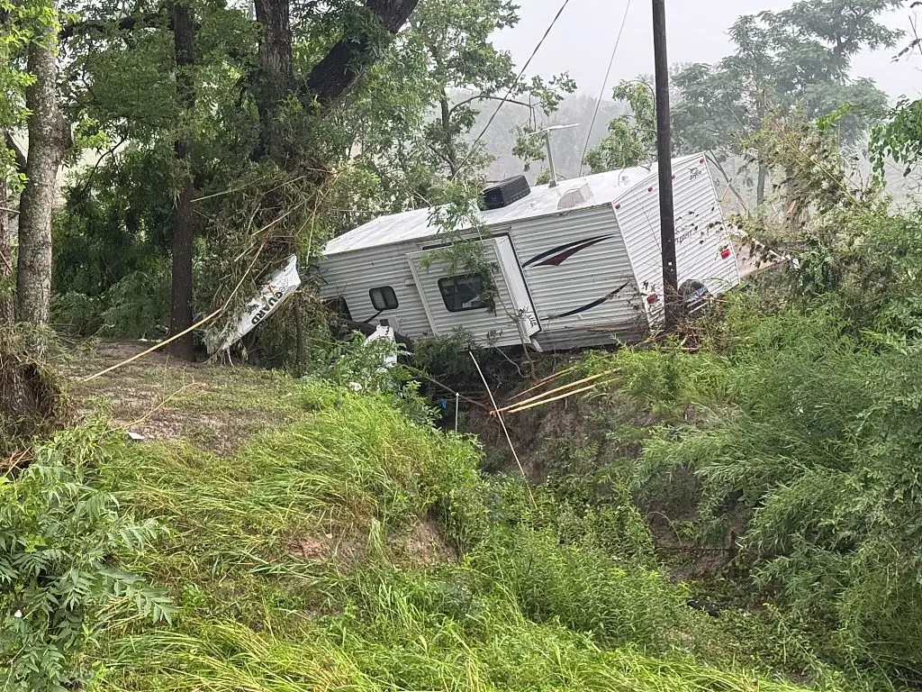 The flash floods destroyed vehicles (Jason Fochtman/Houston Chronicle via Getty Images)