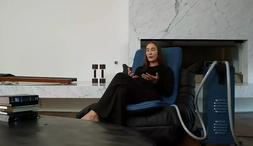 The couple live a wellness-filled lifestyle (YouTube/Kayla Barnes-Lentz)