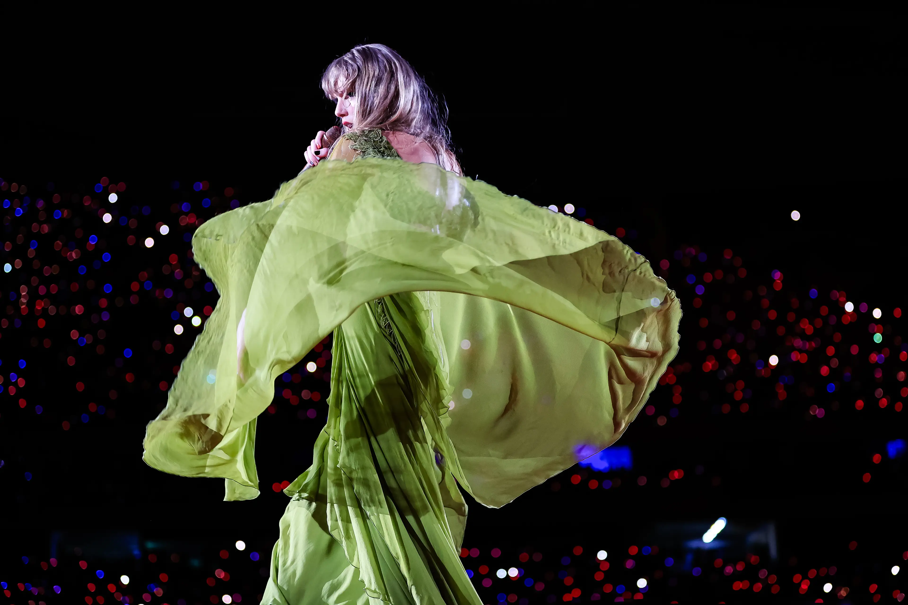 Swift performing in Rio de Janeiro on 17 November 2023.