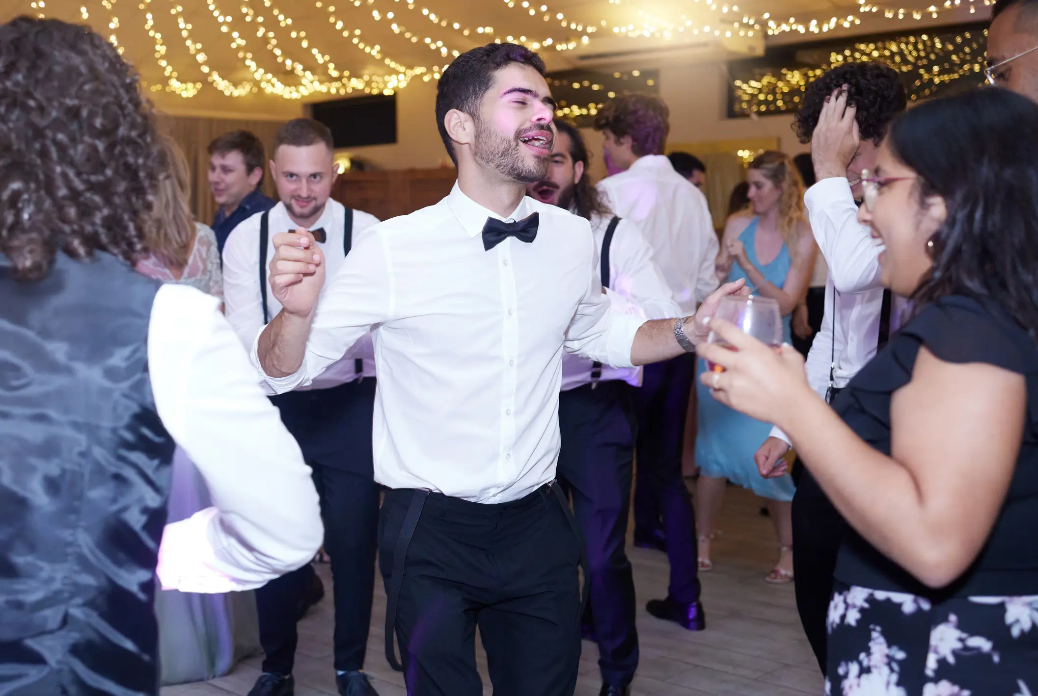 Getting really drunk at the ceremony was one of the big red flags that a wedding wasn't going to last (Getty stock image)