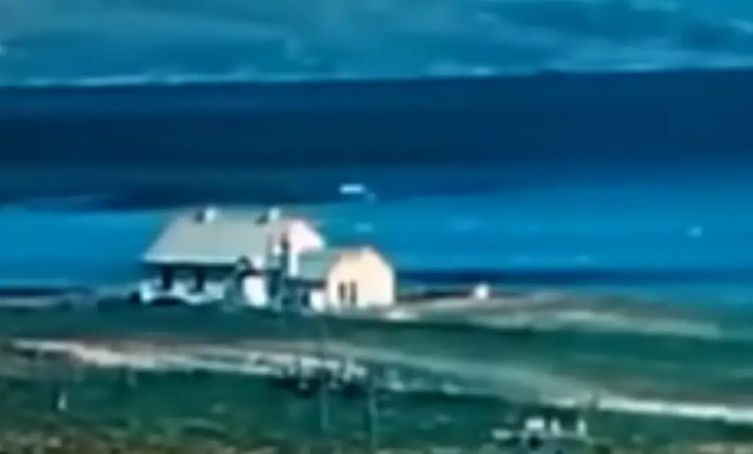 Cameron accurately described the house and landscape (Channel 5)