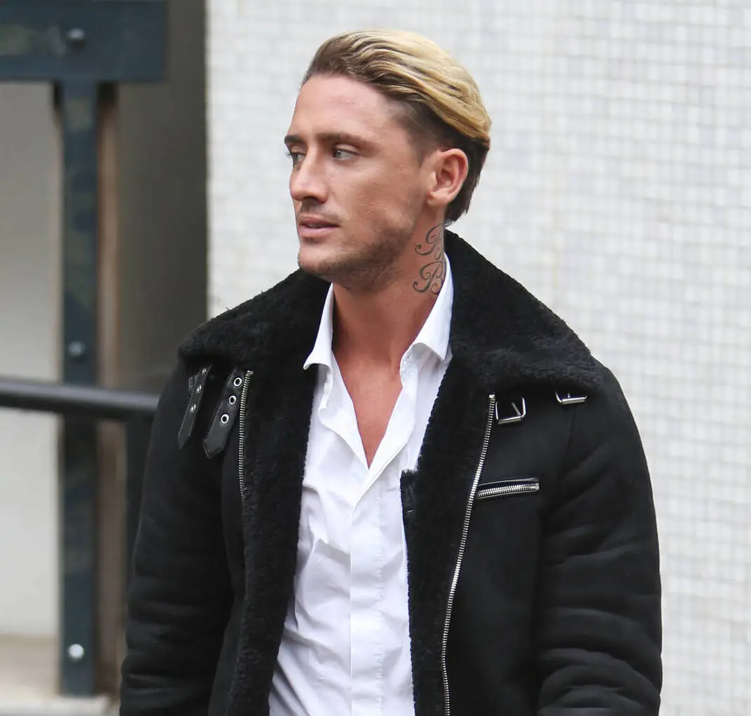 Stephen Bear (Alamy)