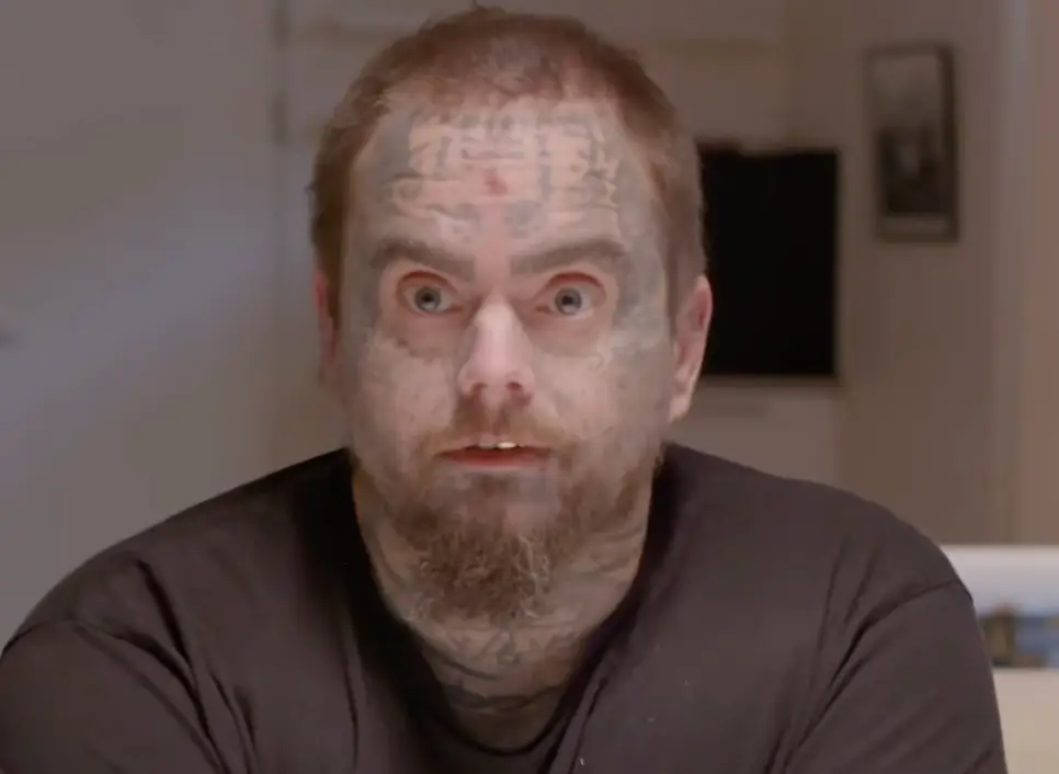 Isakin Drabbad was convicted of his girlfriend's murder in 2011 (@investigationdiscovery/YouTube)