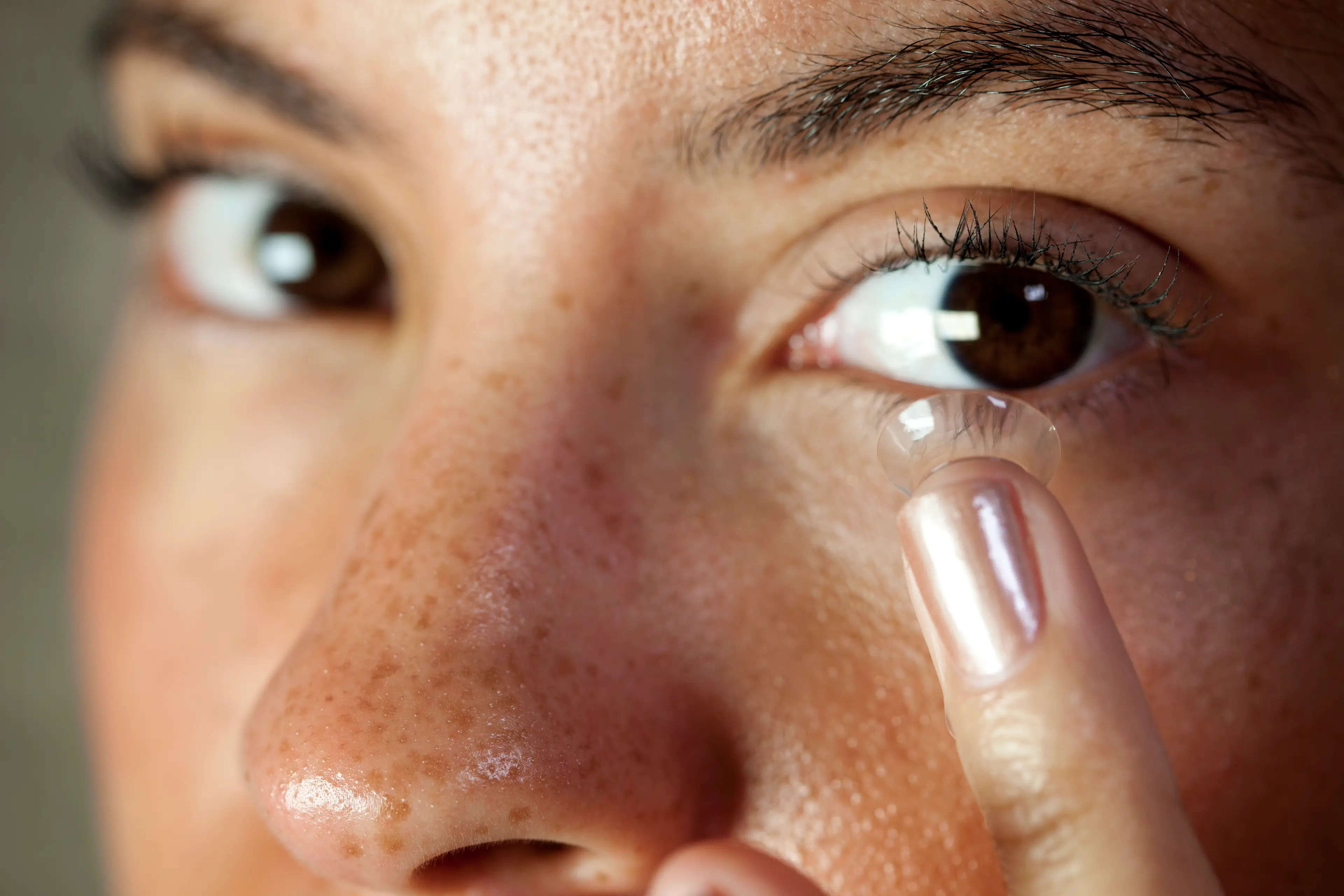 Dr. Amanda Redfern warned against swimming or even showering with contacts in.(Getty Stock Image)