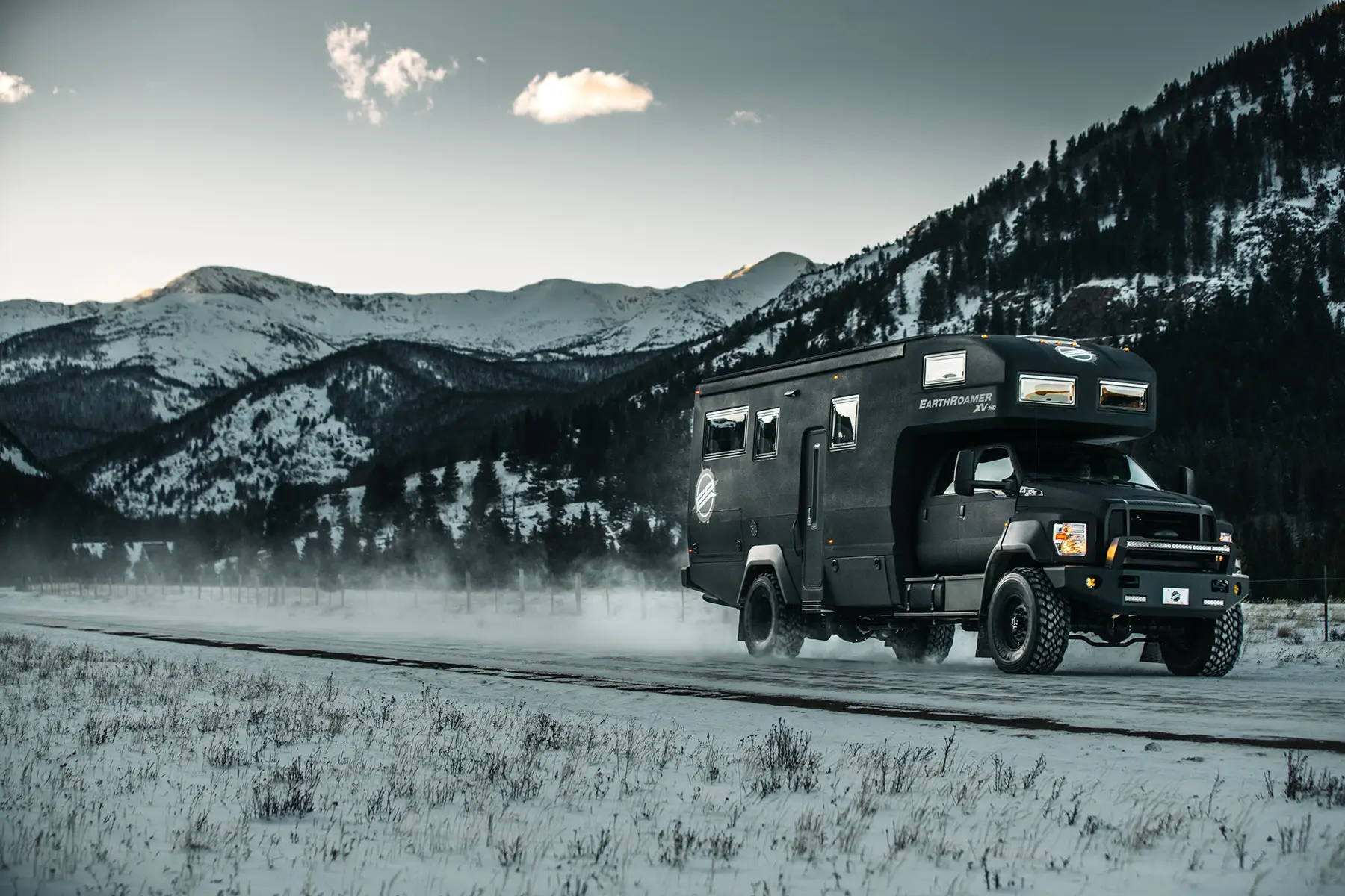 EarthRoamer RV (EarthRoamer)