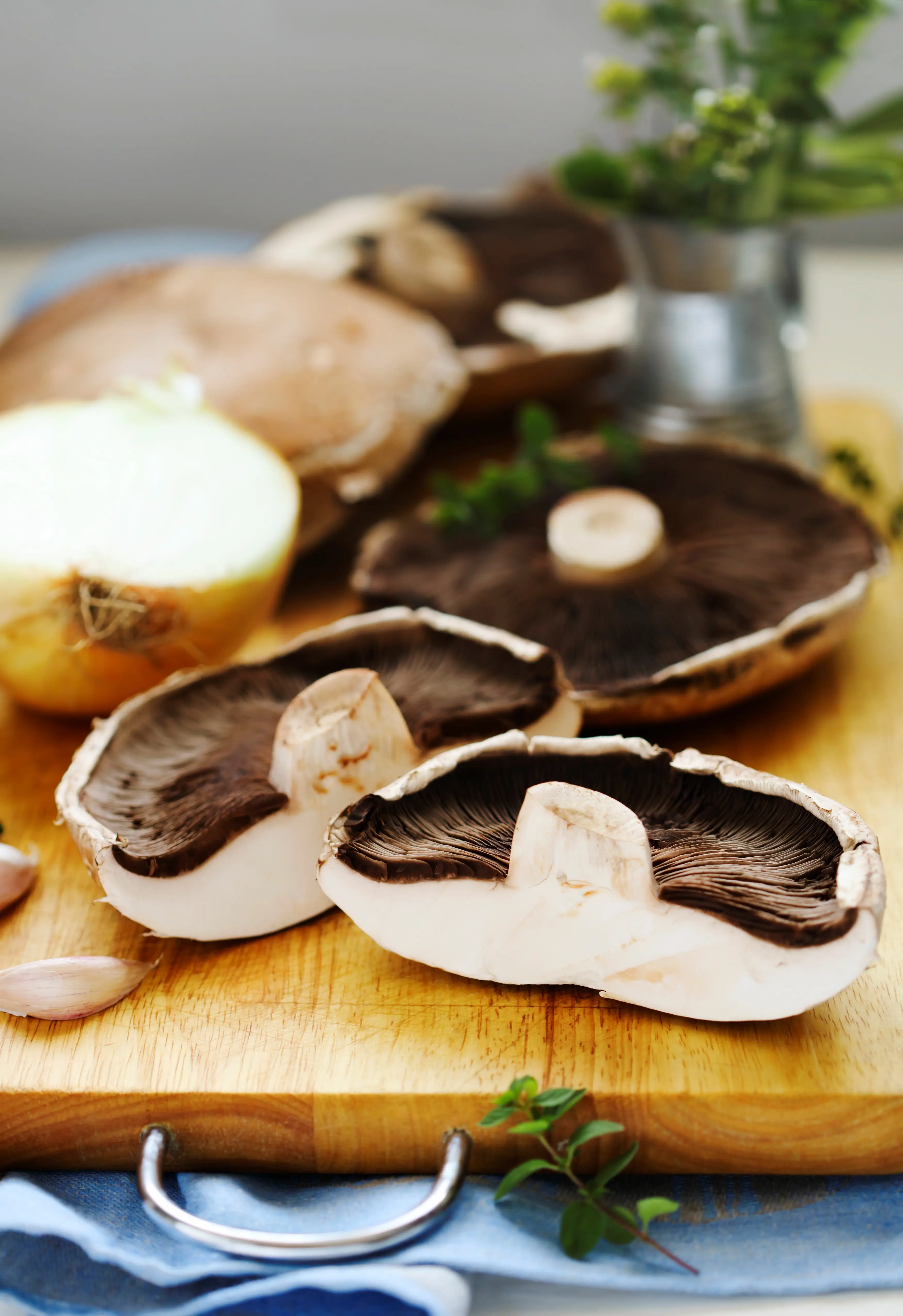 Mushrooms lose a lot of their important proteins after they've been reheated (Getty Stock Photo)