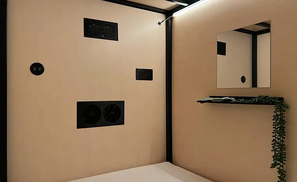 The company has come under fire from online users (Brownstone)