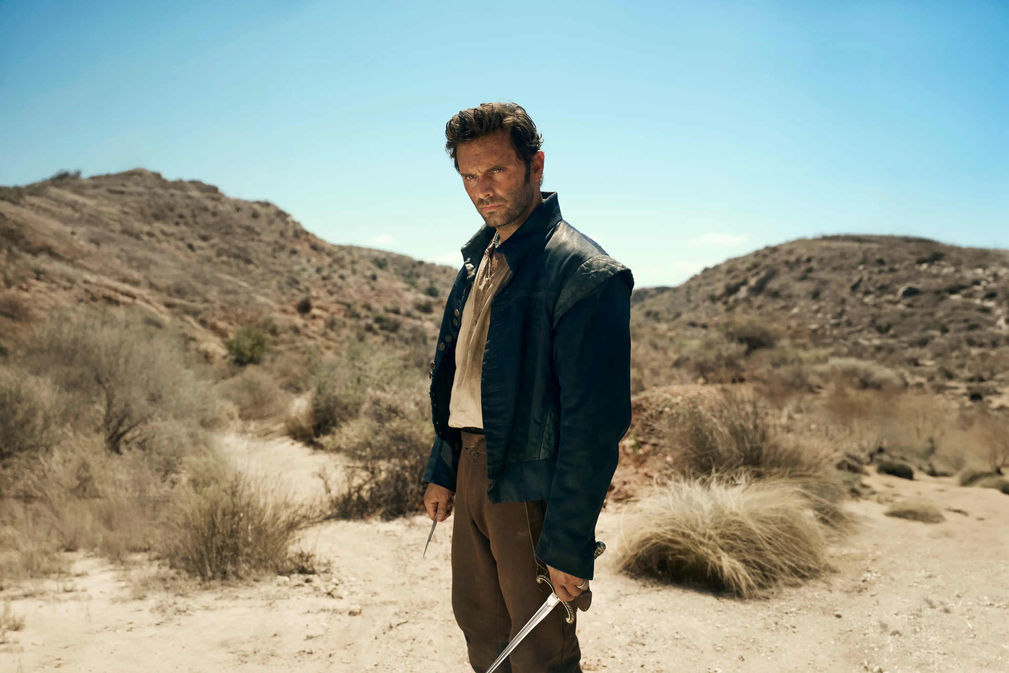 Pio Marmaï leads the cast of the 'binge-worthy' mini-series (Netflix)