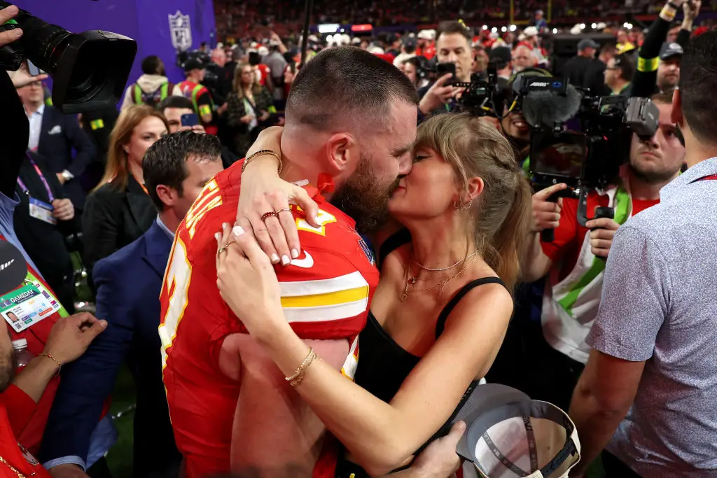 Taylor and Travis announced their engagement in August 2025. (Ezra Shaw/Getty Images)