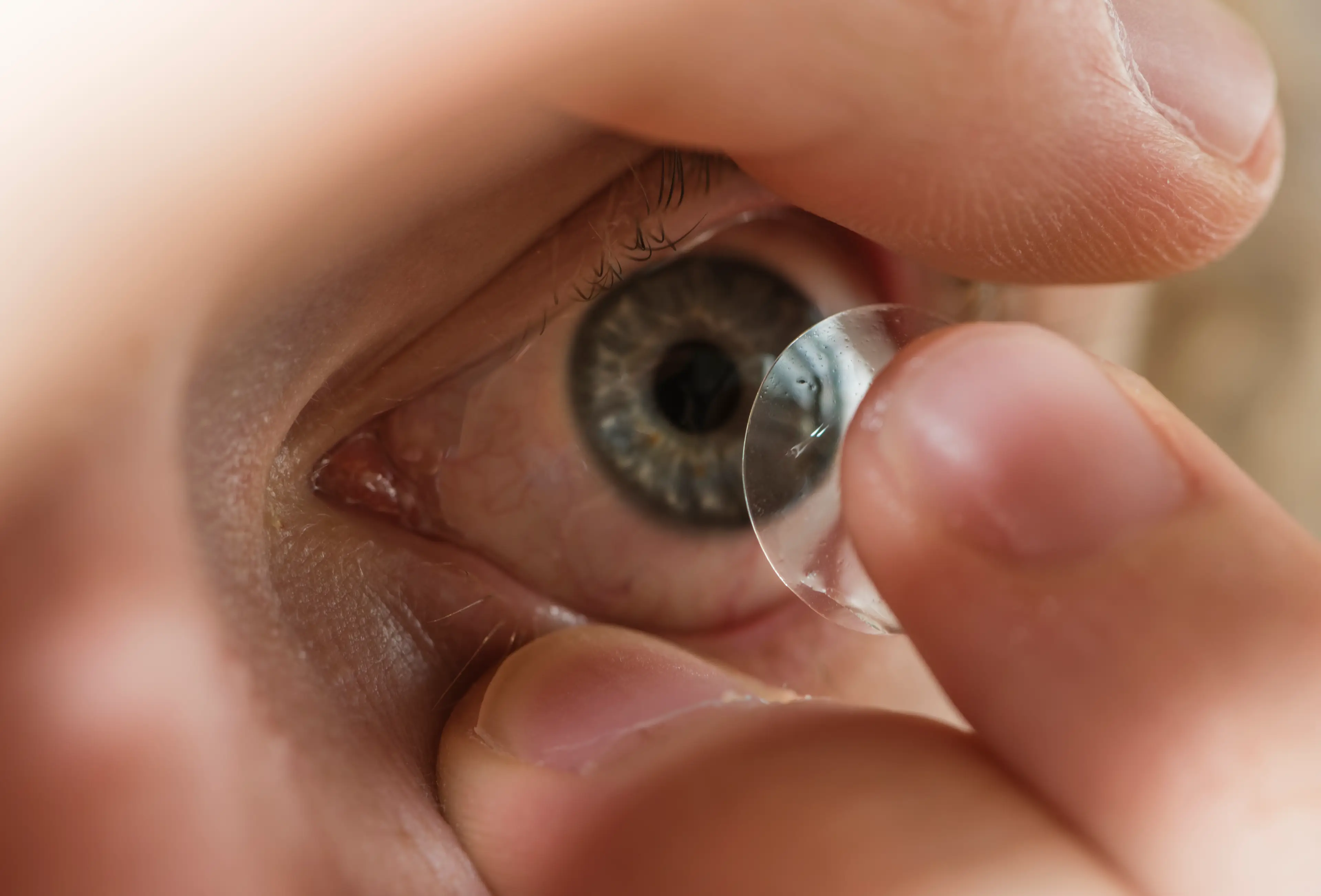 Contact lens wearers listen up (Getty Stock Images) 