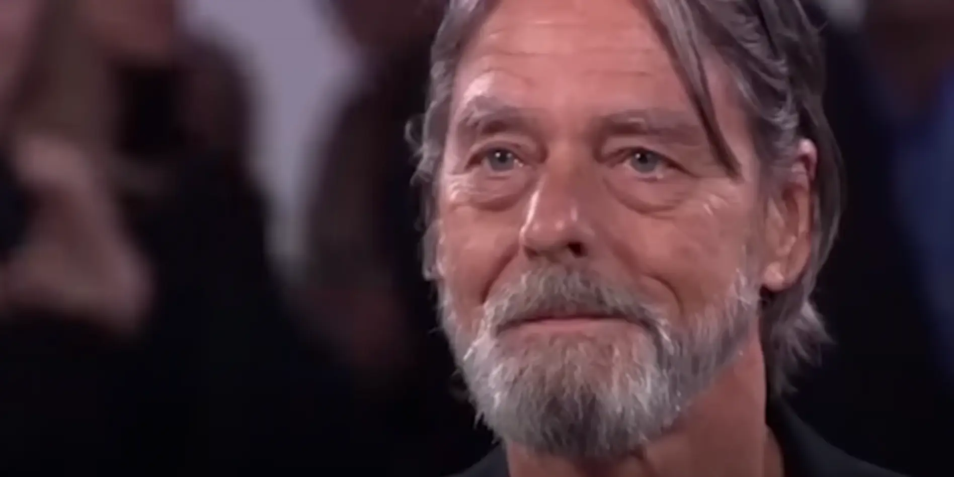 Ulay was moved to tears after spending moments with Abramović, who he dated and broke up with in 1988.(Youtube)