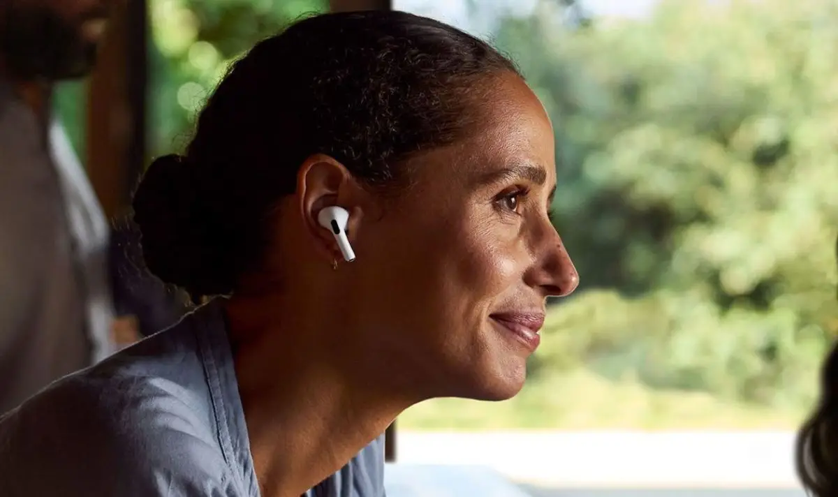 You can snag a pair of Apple AiPods Pro 2 for almost 40 percent off in the Amazon Black Friday sale (Apple)