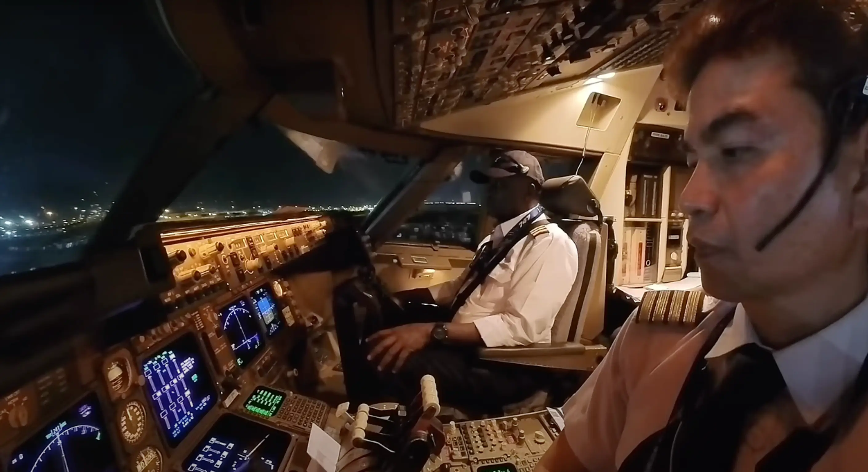The pilots could not believe their eyes. (YouTube/Captain Ruud Van Pangemanan)