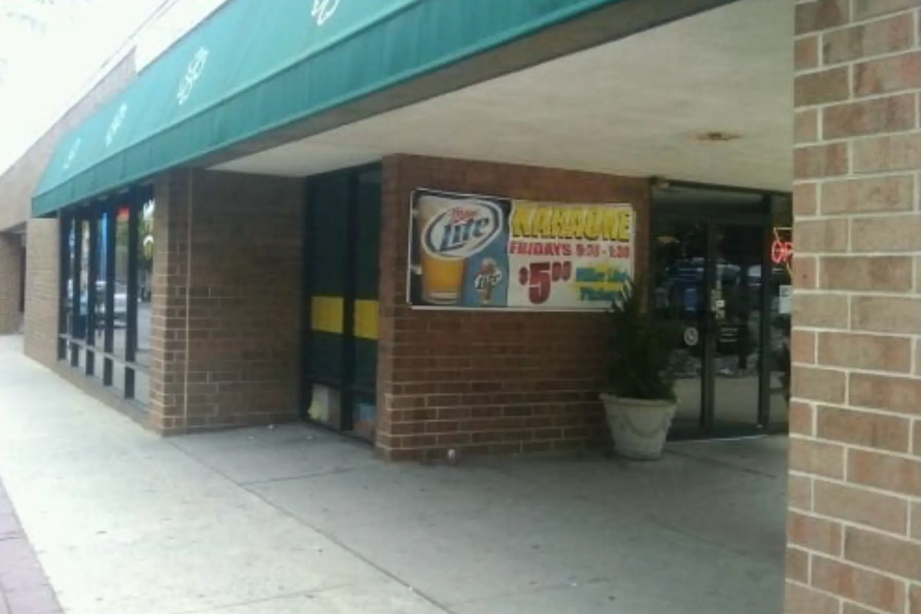 Lehigh Pub in Bethlehem, Pennsylvania (Yelp.com)