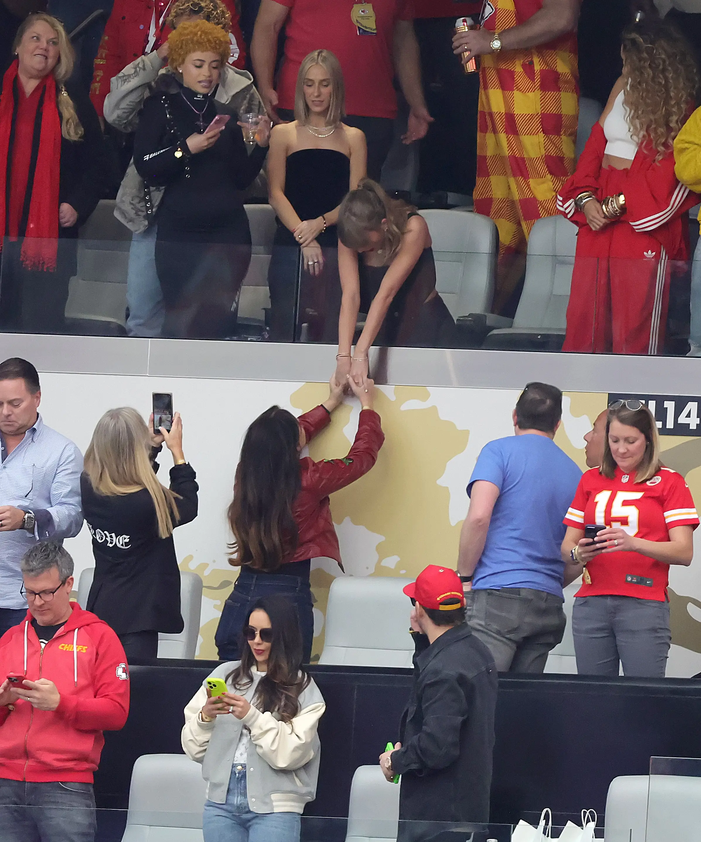 Fans queried why Lana Del Rey wasn't originally sitting in Taylor Swift's VIP box.