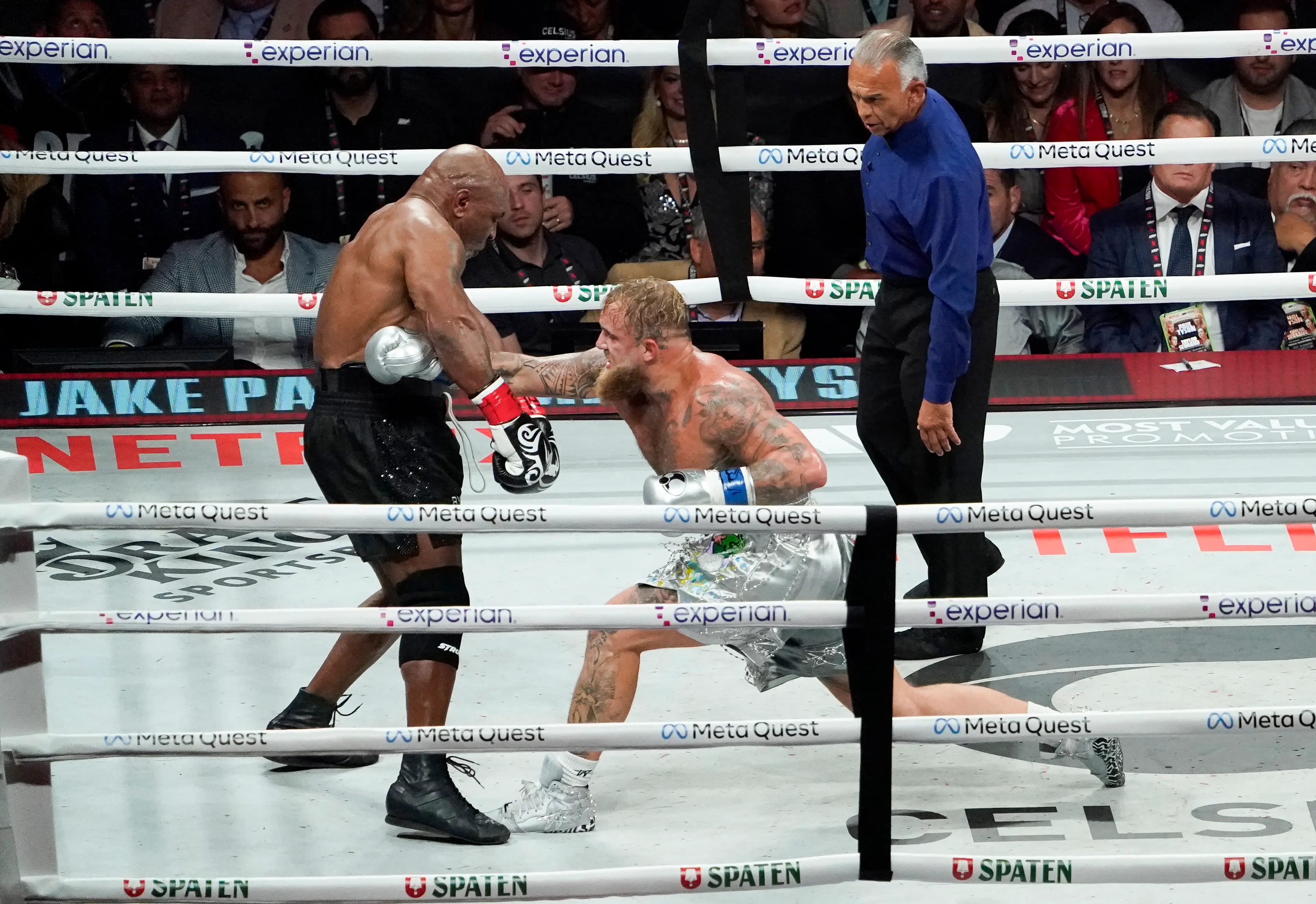 Paul proved victorious against the boxing champ (TIMOTHY A. CLARY/AFP via Getty Images)