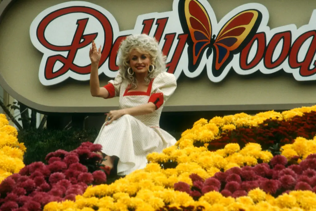 The late star opened the theme park in 1986. (Ron Davis/Getty Images)
