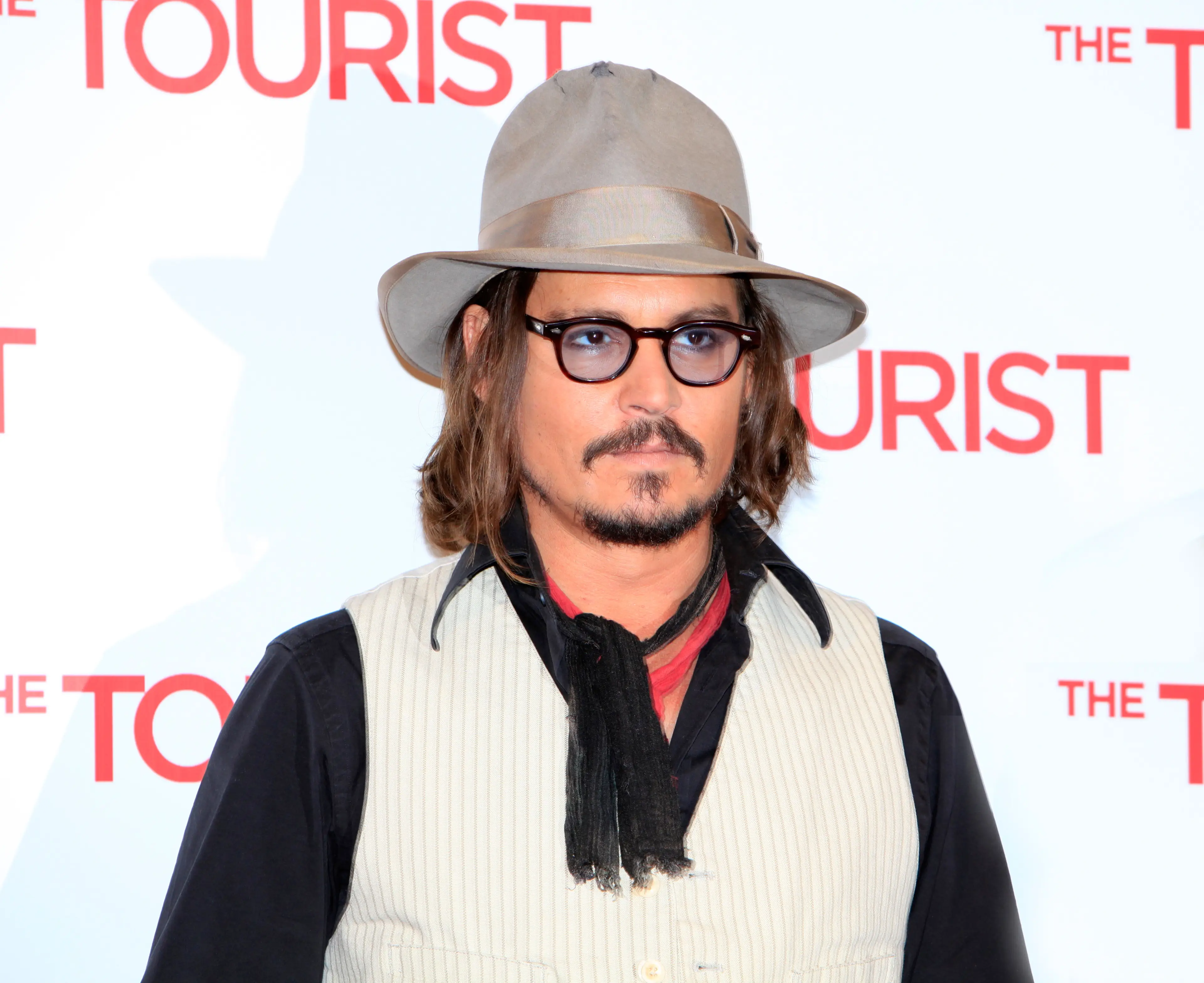 Johnny Depp will direct the upcoming movie.
