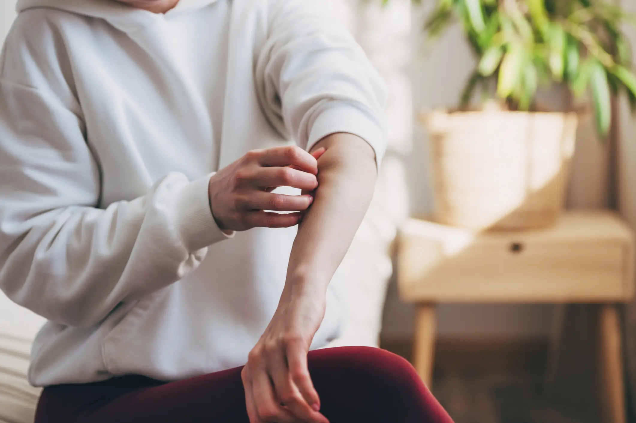 Stop scratching your bug bites (Getty Stock Images)