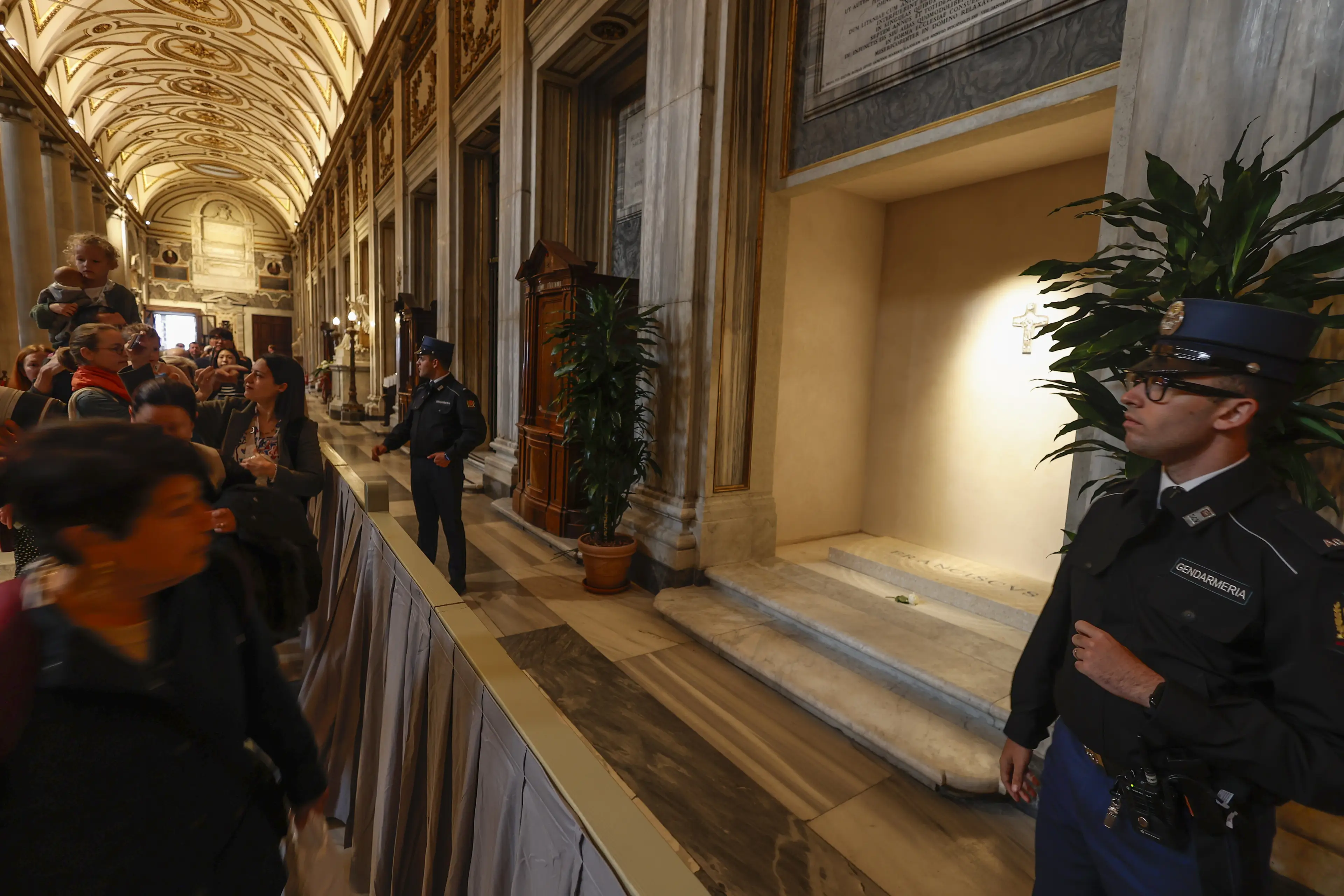 People have already rushed to visit Pope Francis' tomb (Riccardo De Luca/Anadolu via Getty Images)