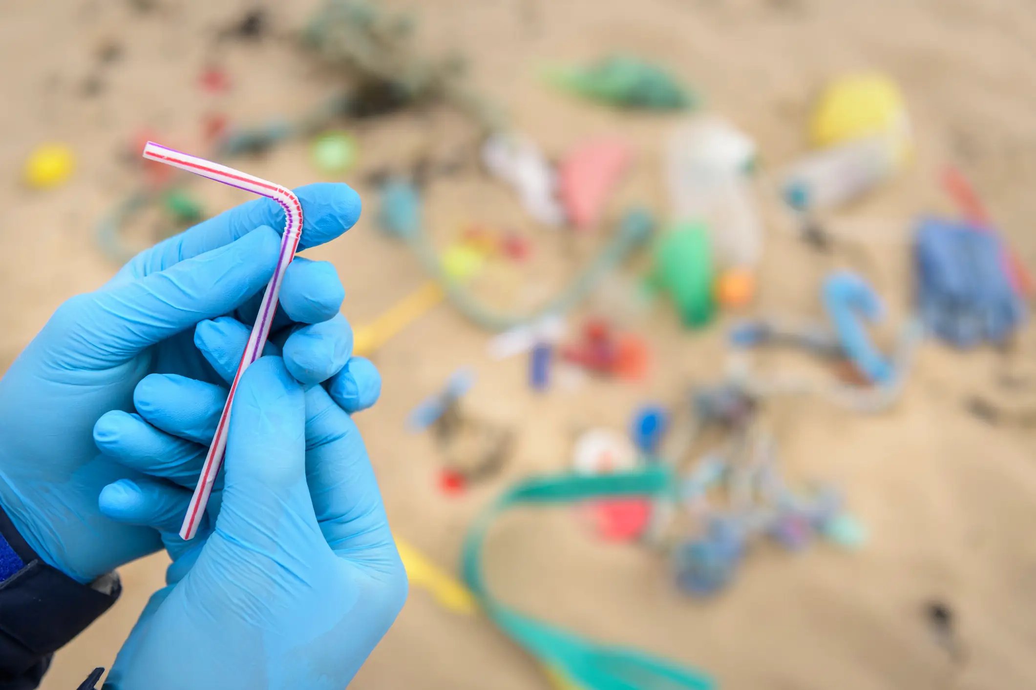 Billions of straws end up polluting our oceans each year (Getty Stock Image)
