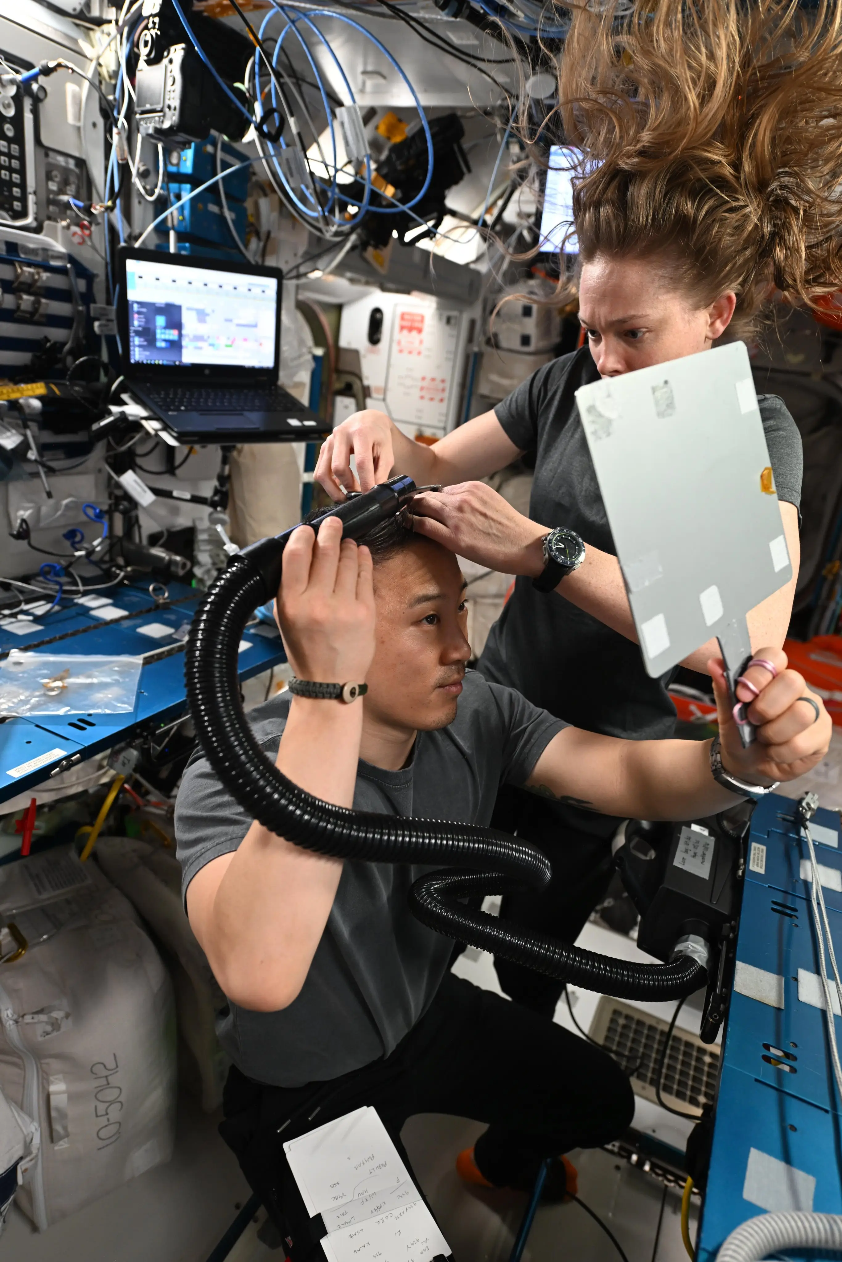 On the ISS, NASA pilot Ayers shows he’s got haircut chops in microgravity (Astro_Ayers/X)