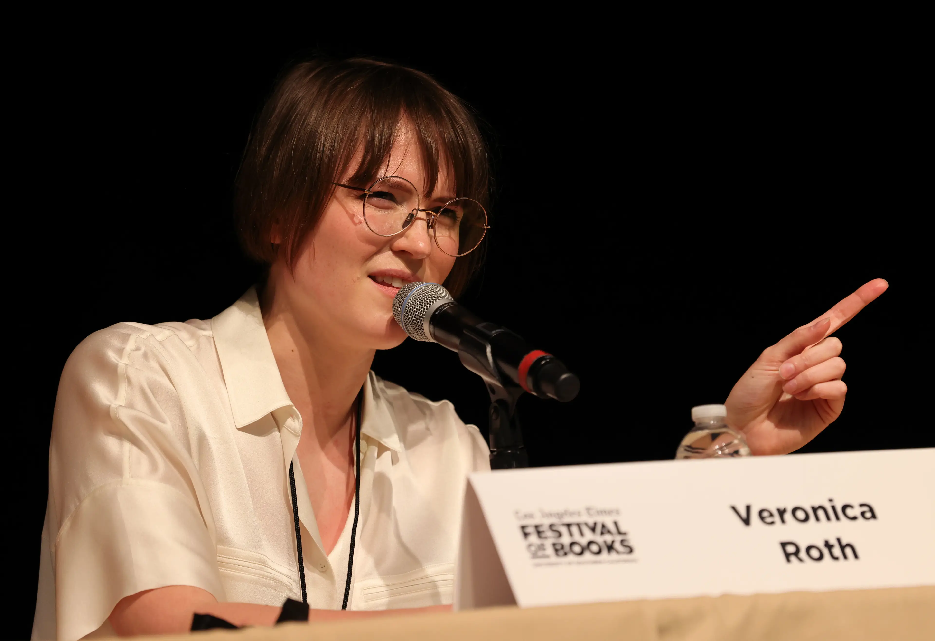 Veronica Roth says the film franchise 'feels complete'.