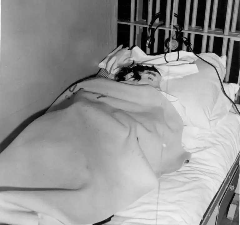 These creepy dummys fooled night guards - would they fool you? (FBI)