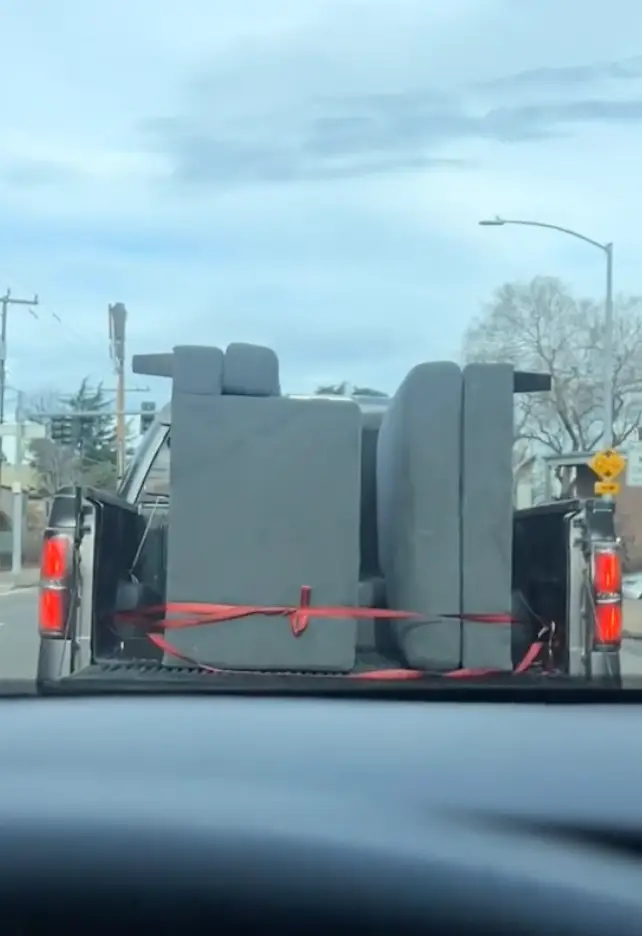 Costco doesn't actually specify a return time on its website.