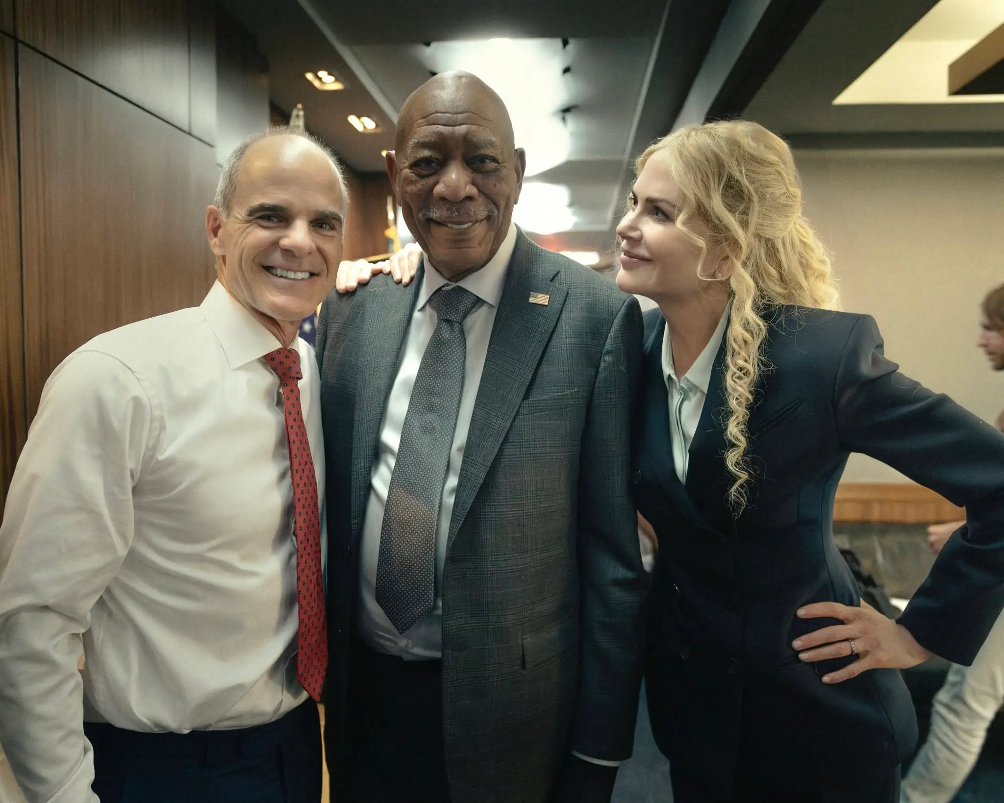 Michael Kelly, Morgan Freeman, and Nicole Kidman would run lines before heading on to the Lionesses set (Facebook/Nicole Kidman)