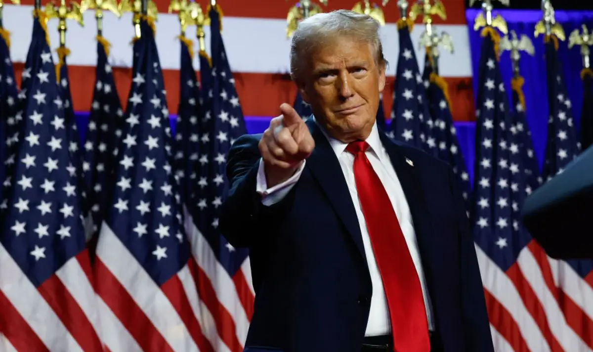 Dick Van Dyke was asked his opinion ahead of Donald Trump's second term in office (Chip Somodevilla/Getty Images)