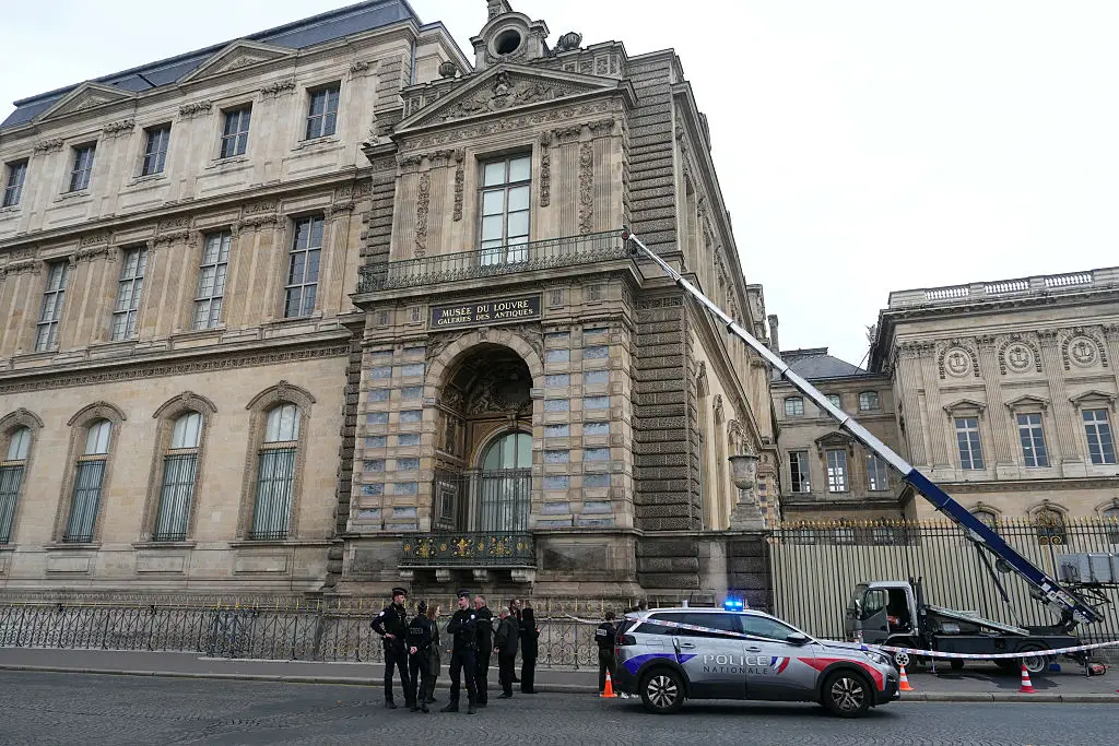 Police are currently investigating how the suspects managed to enter the Louvre via a furniture elevator (DIMITAR DILKOFF/AFP via Getty Images)