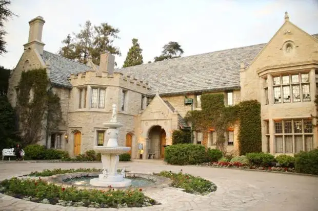 The Playboy Mansion (Michael Tran/Film Magic)