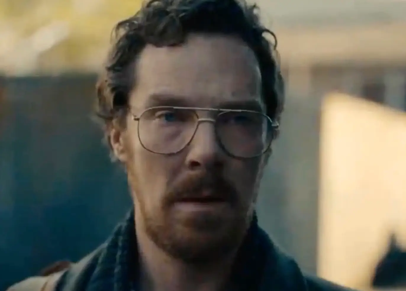 The father loses his grip on reality after his son disappears. (Netflix)