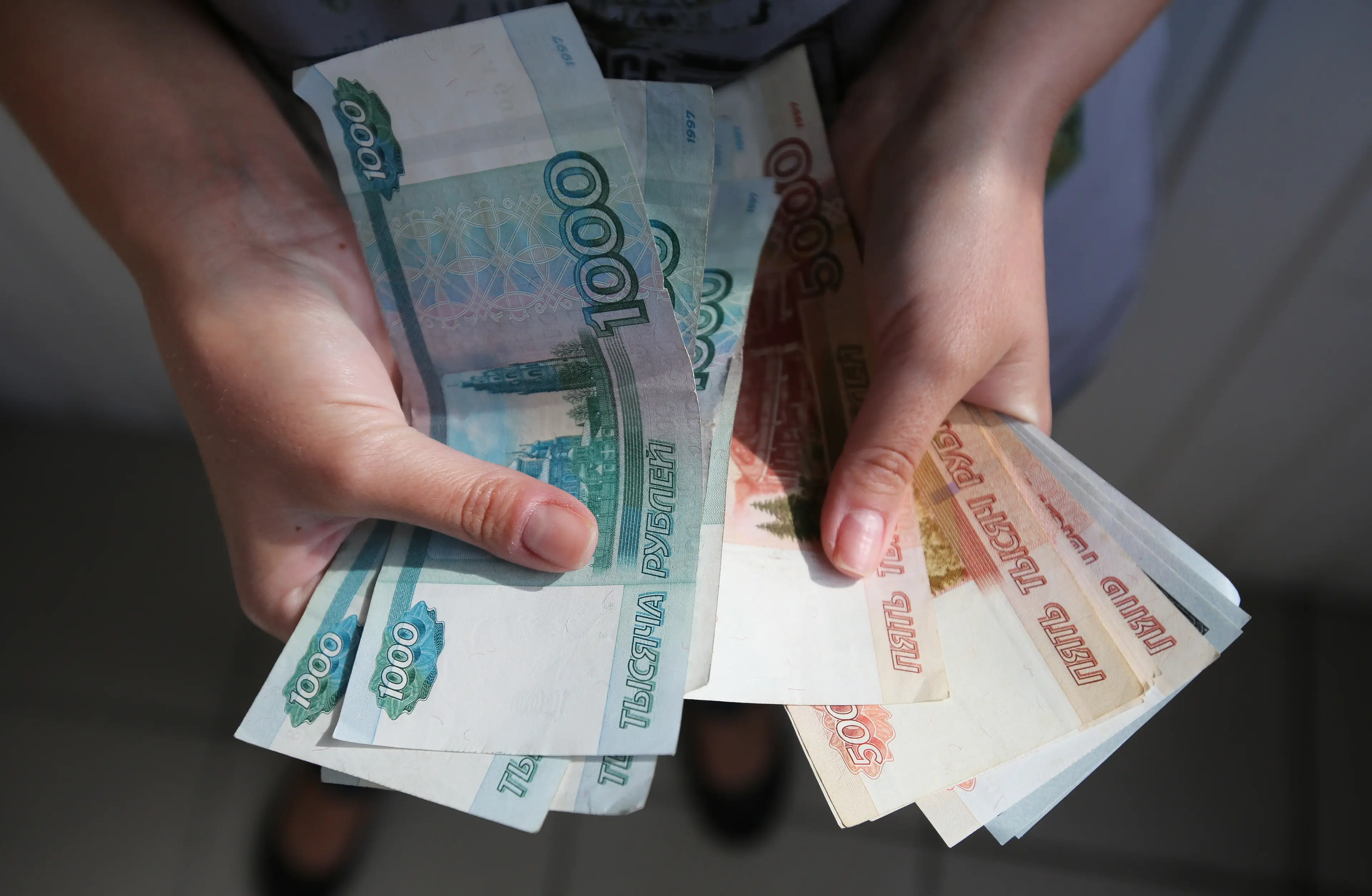 Just a few more... million bundles of rubles and Google will still be a long way off making a dent in the sum (Getty Stock Image)