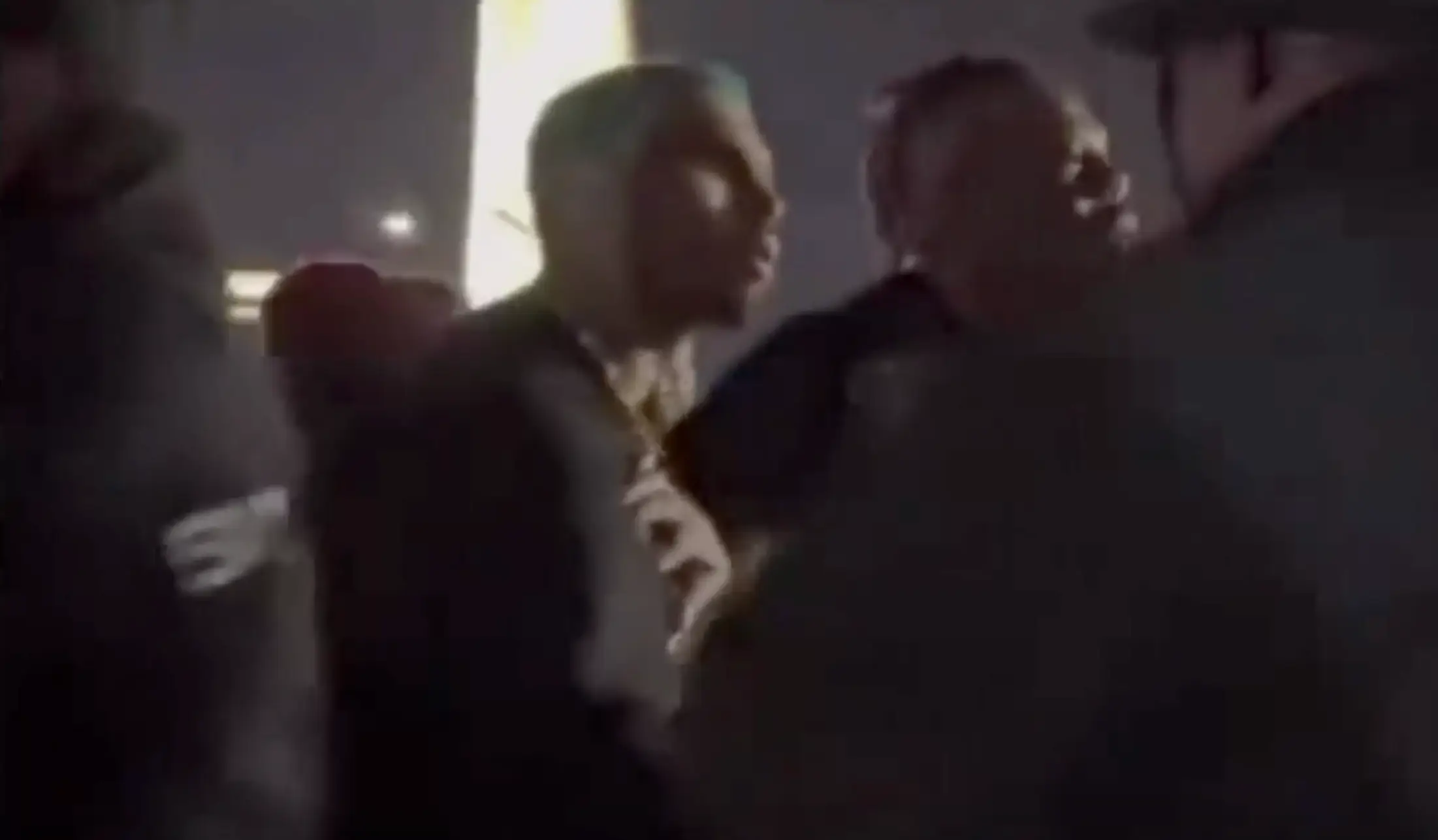 The singer has now given his version of events.